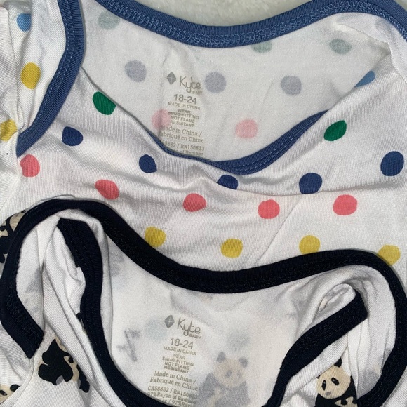 Kyte onesie bundle - Picture 4 of 4